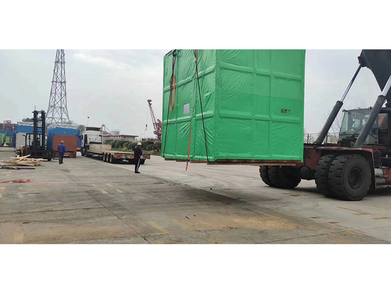 出(chu)口重型(xing)真空防(fang)雨包裝(zhuang)