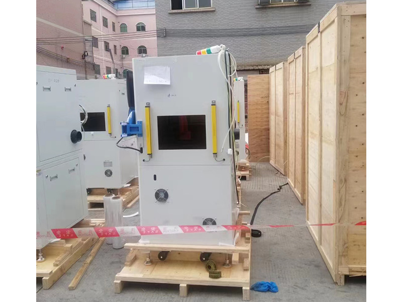 東(dong)莞某公司(sī)出口越南(nán)木箱